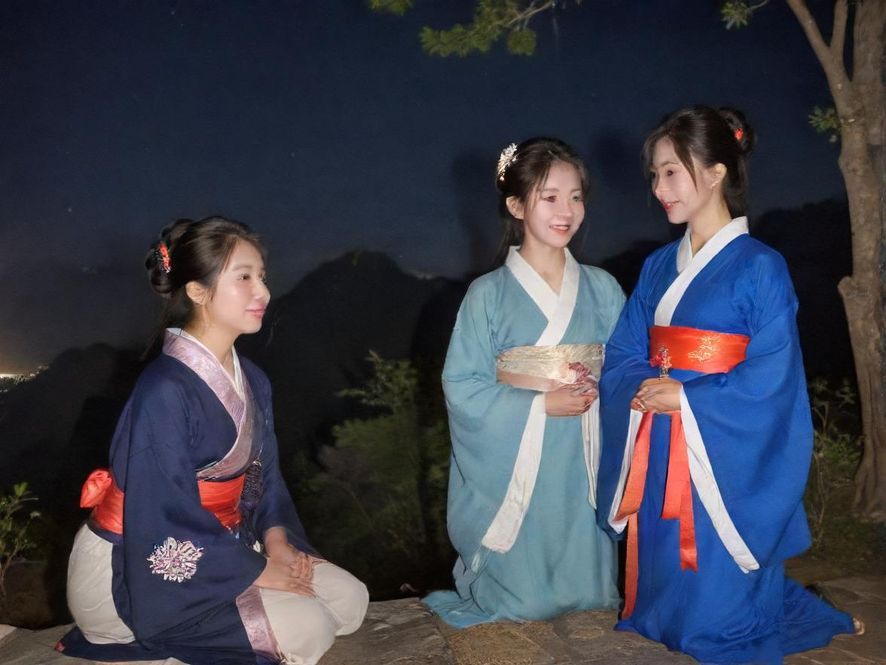 佛山夜场会所舒适休息区实景
